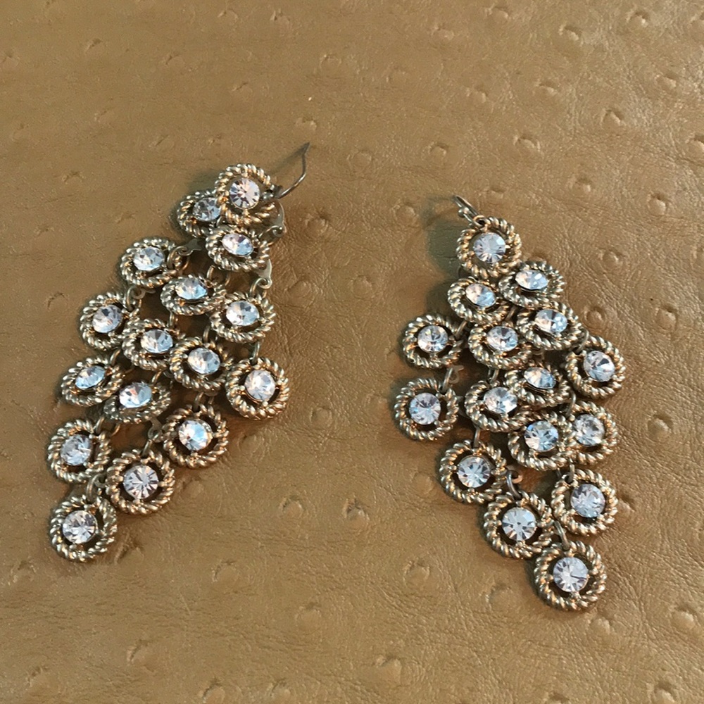 ARDEN B gold earrings